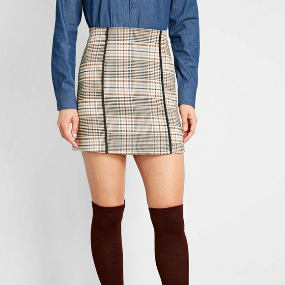 Modcloth The Bottom Line Skirt NWT - Picture 3 of 3